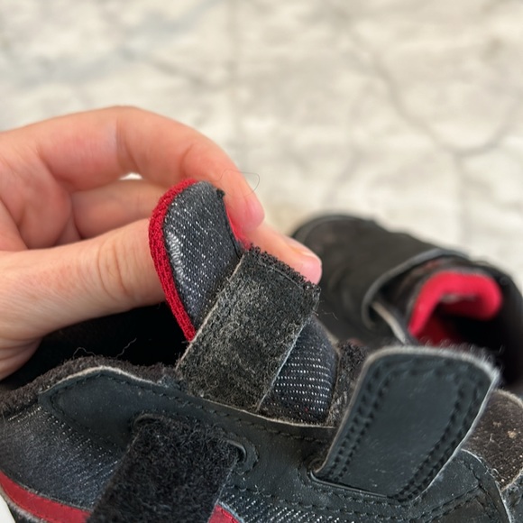 Nike shoes toddler high top Velcro sneakers size: 5C - Picture 5 of 10